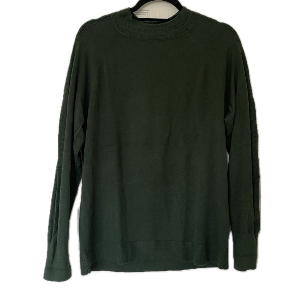 Banana Republic Factory Green Crewneck Sweater Classic Knit